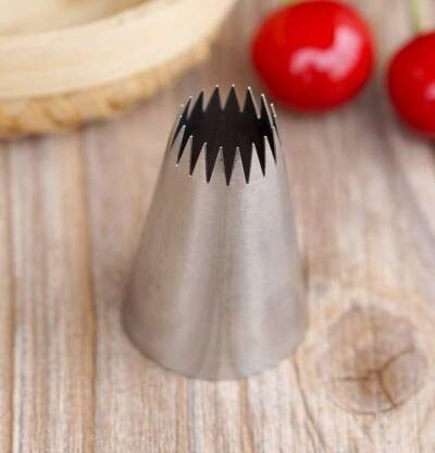 Marvino9F Open Star Tip Nozzel For Decorating Cakes, Pastries Stainless Steel Star Icing Nozzle